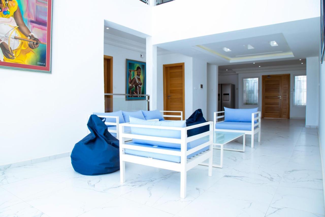 Villa Somone Pied Dans L'Eau Ngoại thất bức ảnh